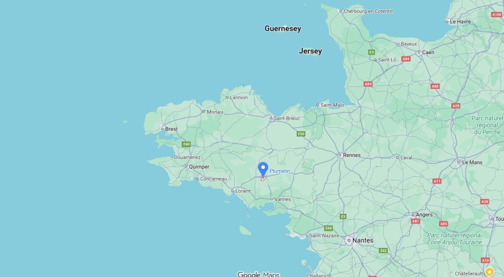Centrale photovoltaïque de 1 MW développée par EDER à Plumelin.